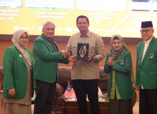 Bupati Bantaeng Jadi Dosen Luar Biasa Fakultas Sastra dan Ilmu Komunikasi UMI