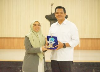 Bupati Bantaeng Berikan Inspirasi Kepemimpinan kepada Siswa SMP Islam Athirah Bukit Baruga Makassar