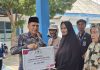 Pj. Sekda Bantaeng Hadiri Penyerahan BLT DBHCHT 2026 kepada 47 Lansia dan Penyandang Disabilitas